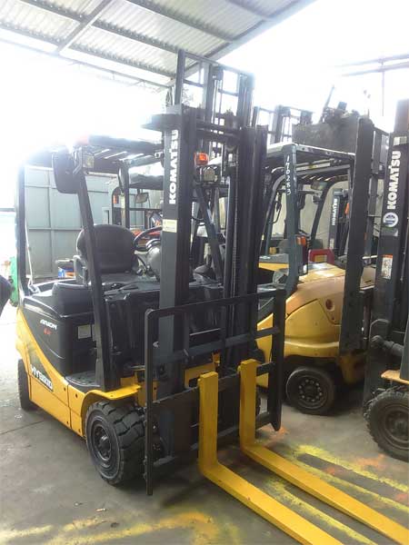 Dịch vụ cho thuê xe điện